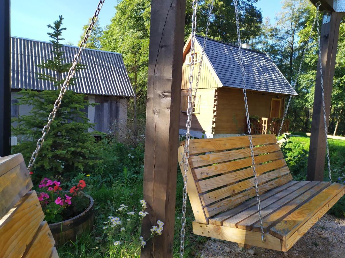 Vodenica Vrelo Chalets Vrelo Koreničko 外观 照片